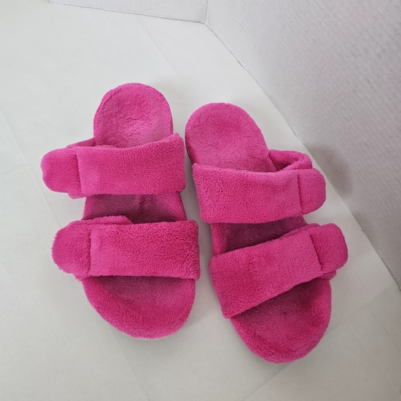 Vionic Women's Indulge Dessie Comfortable Spa Slippers - Picture 4 of 11